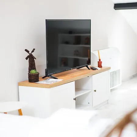 Center Hideout - Tirana