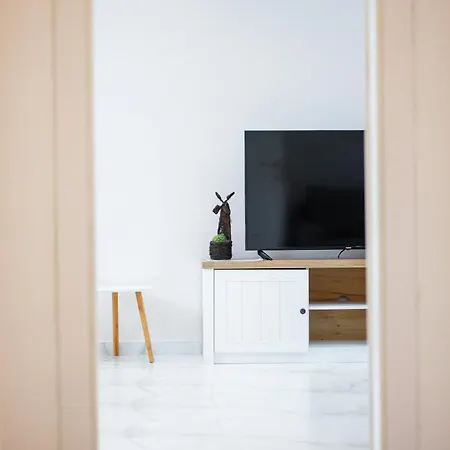 Center Hideout - Tirana